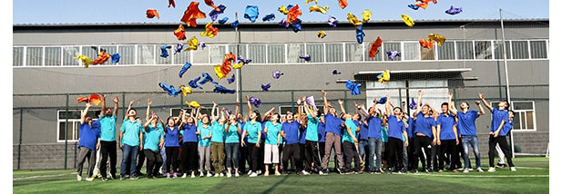 员工户外素质拓展照片